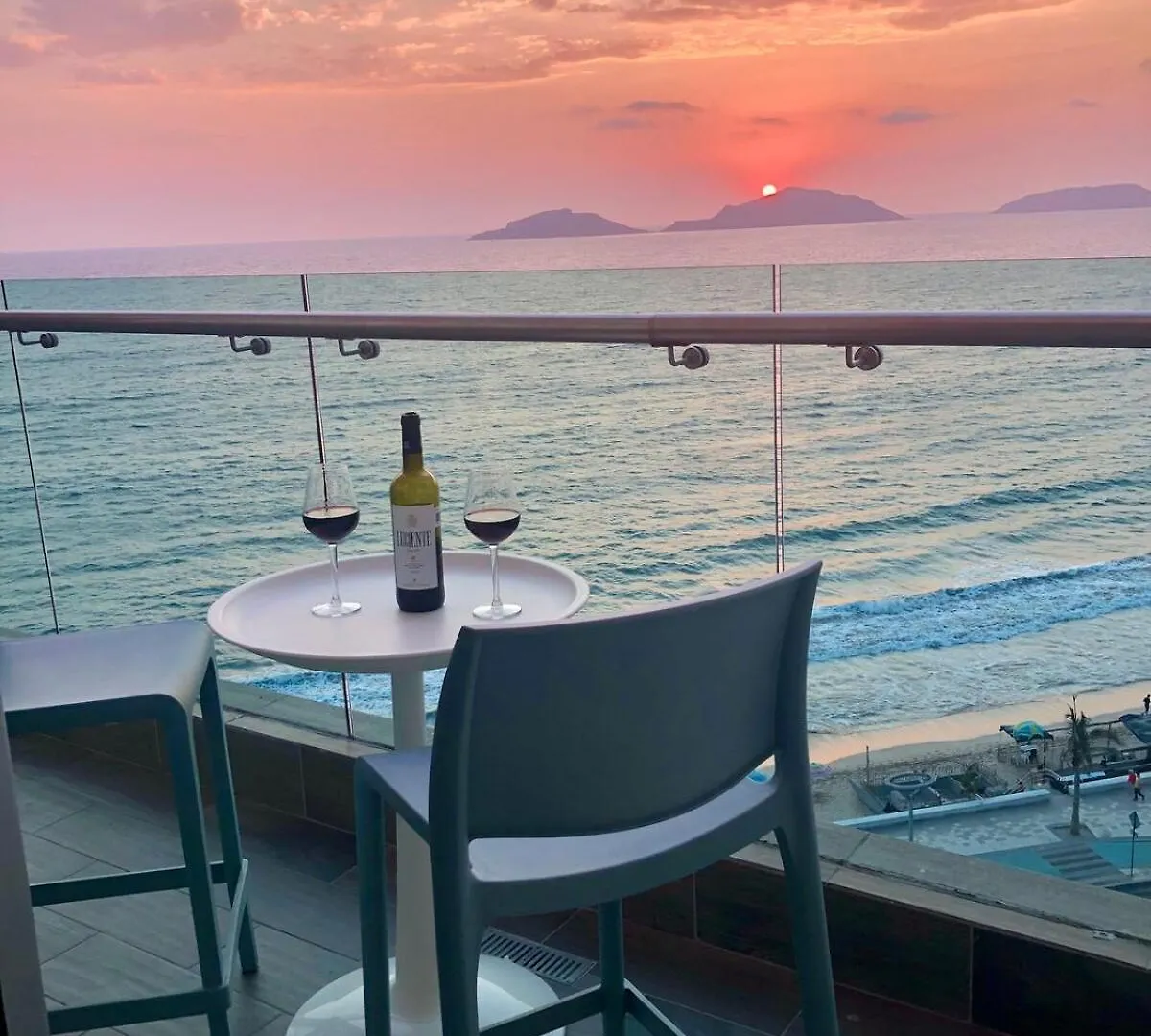 Torre Eme -Stunning Bay View & Balcony! Apartman Mazatlán